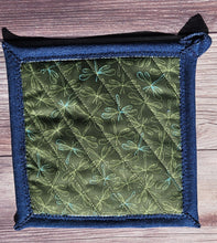 Load image into Gallery viewer, Pot Holders - Green and Blue Dragonflies