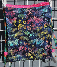 Load image into Gallery viewer, Cotton Drawstring Tote - Batik Butterflies